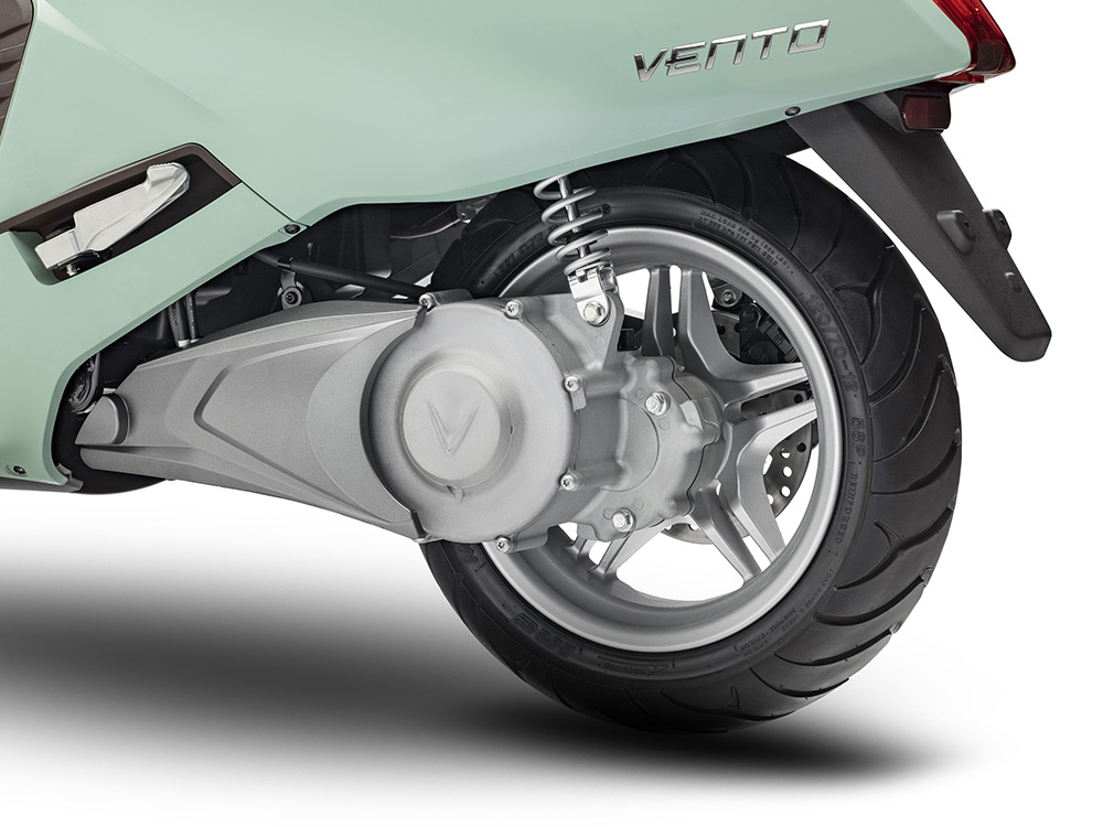 Động cơ xe máy điện - VinFast Vento trang bị động cơ IPM